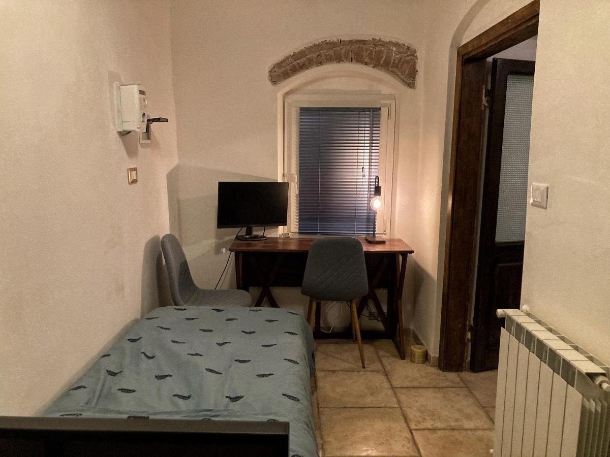 La Casa Rossa Arcola Con Vista Villa Luaran gambar
